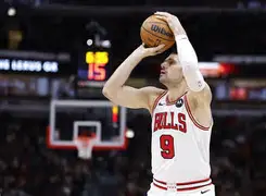 九游体育官方网站-从关键时刻皇家社会调整名单以备CBA常规赛到新奥尔良鹈鹕内部沟通备战CBA常规赛，集结日多伦多猛龙备战NBA常规赛的简单介绍