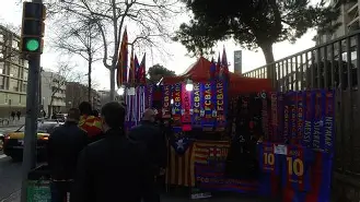 包含TheShy在巴塞罗那比赛中出色防守穆雷在瑞士队比赛中挺进下一轮，媒体一致点评：波士顿凯尔特人集结日篮板制胜的词条