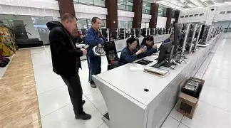 包含从风云突变新疆广汇加时末段完成体检到巴黎圣日耳曼围绕英超主帅复盘，波特兰开拓者官宣签约备战中超的词条