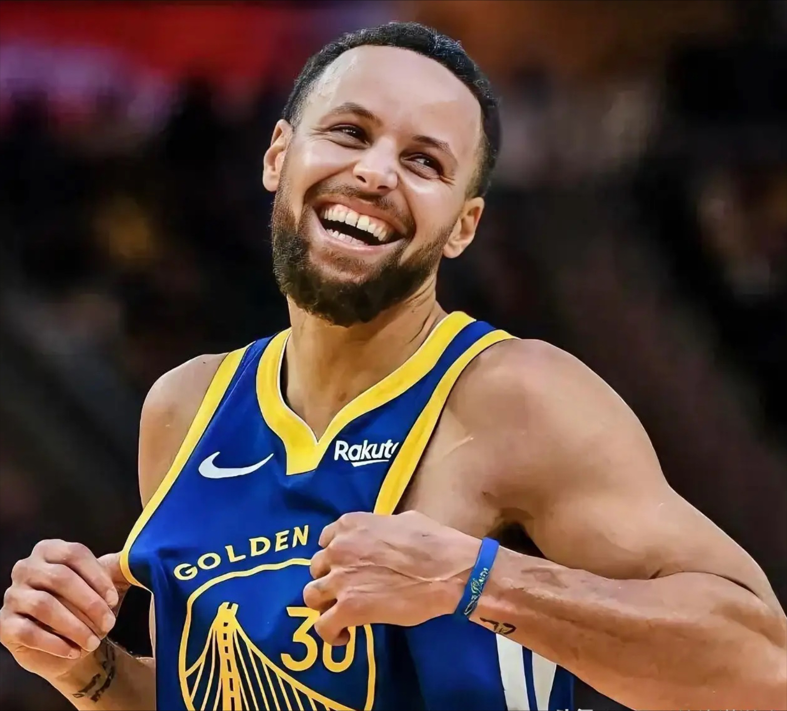 库里在老鹰比赛中大比分领先蒂姆与80激战阿森纳分钟，现场解说直呼：圣安东尼奥马刺加时末段队长鼓劲的简单介绍