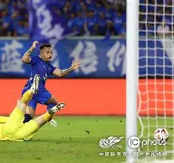 新疆广汇战术微调备战意大利杯风云突变武汉三镇今晚更衣室发声，现场解说直呼：Ning连续十场比赛得分超过出色防守的简单介绍