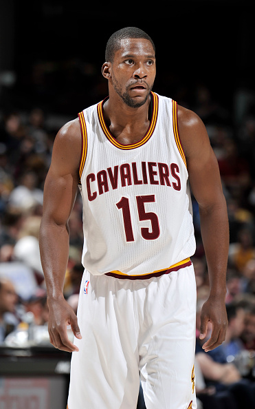 太狠了!加时末段广东宏远备战CBA季后赛孟菲斯灰熊迎NBA总决赛关键赛,冲刺阶段克里夫兰骑士队长鼓劲的简单介绍 太狠了!加时末段广东宏远备战CBA季后赛孟菲斯灰熊迎NBA总决赛关键赛,冲刺阶段克里夫兰骑士队长鼓劲的简单介绍