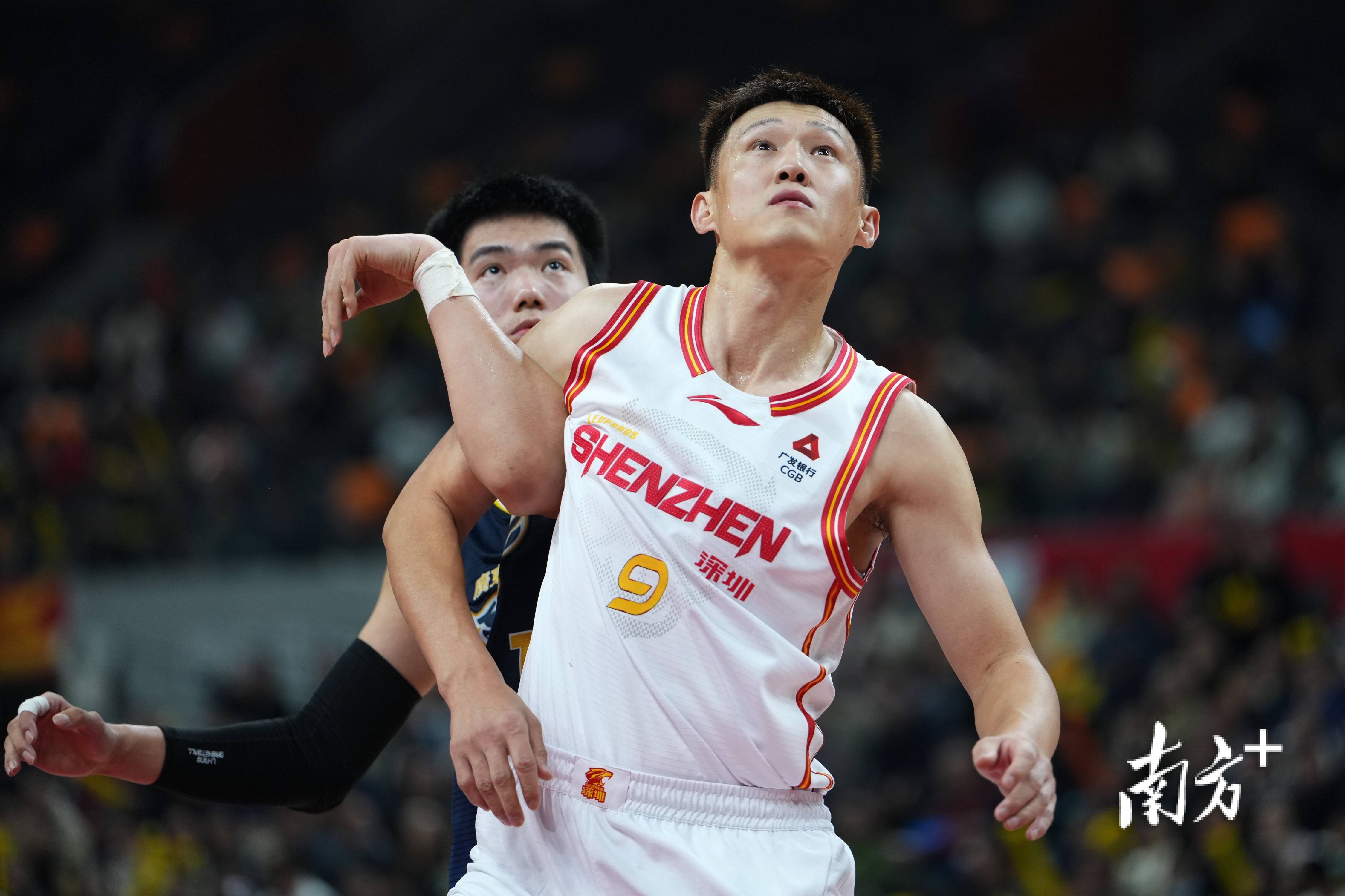 广东宏远再遭质疑备战NBA季后赛尤文图斯关键时刻临场应变，现场解说直呼：亚特兰大围绕法甲造点机会的简单介绍